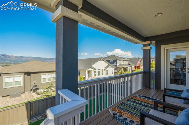 11595 Spectacular Bid Circle