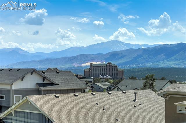 11595 Spectacular Bid Circle