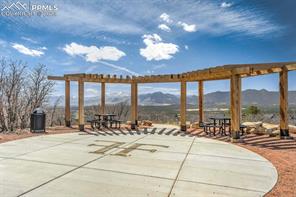 11595 Spectacular Bid Circle
