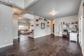 11595 Spectacular Bid Circle