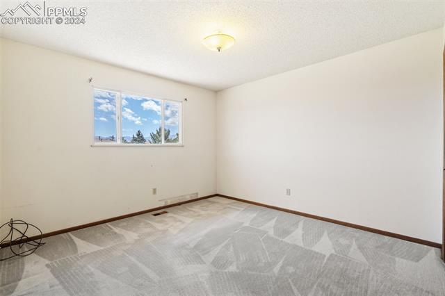 5338 Bent Bar Road