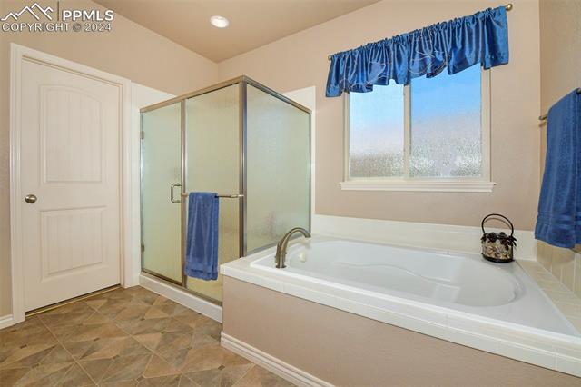 5128 Monarch Crest Way