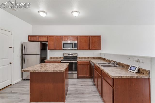 2195 St Claire Park Alley