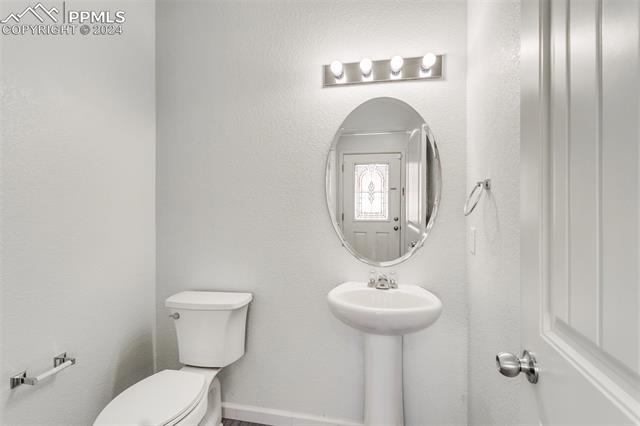 2195 St Claire Park Alley