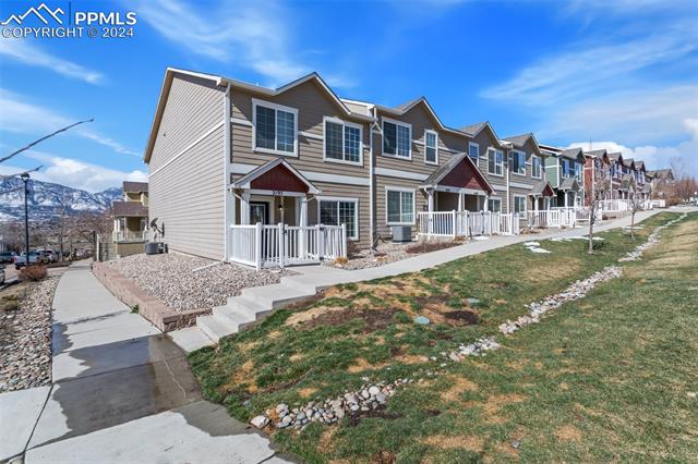 2195 St Claire Park Alley