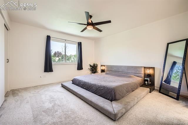 4275 Dolphin Circle