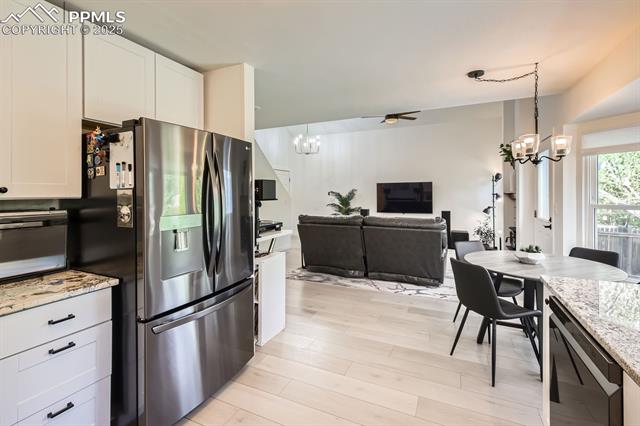 4275 Dolphin Circle