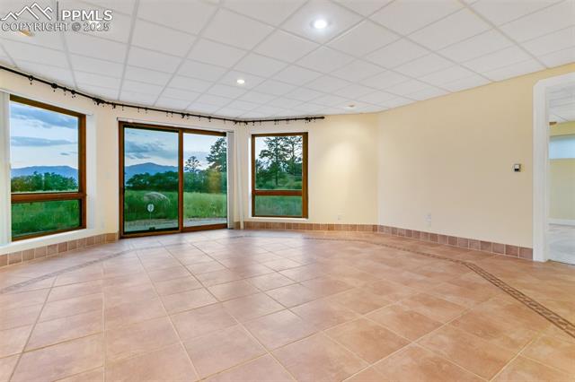 12610 Tahosa Lane
