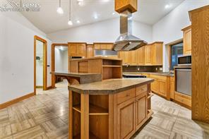 12610 Tahosa Lane