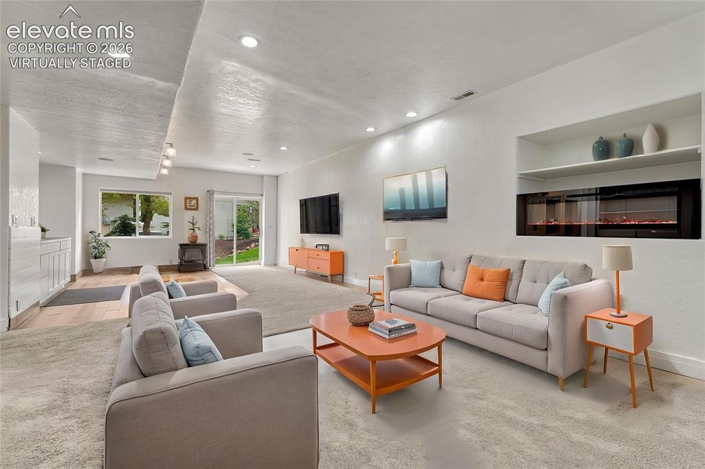 3340 Blodgett Drive