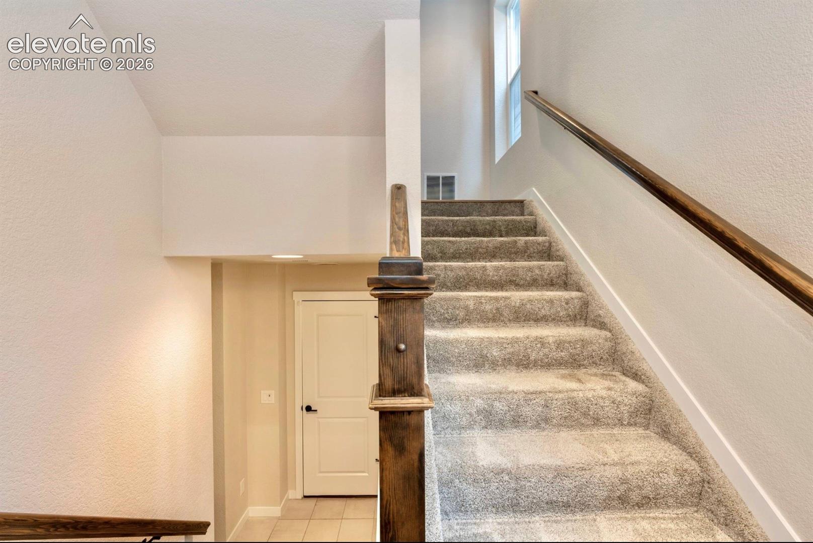 7364 Cracker Jack Heights