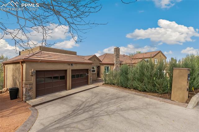 16 Polo Circle