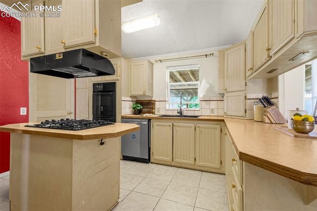 6240 Peerless Farms Road