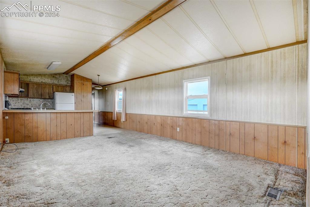 15815 Doggie Court