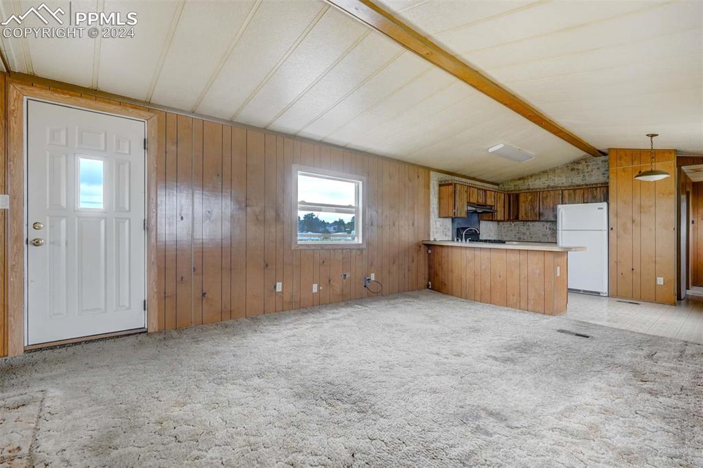 15815 Doggie Court