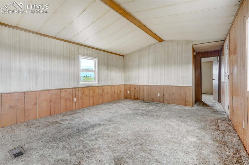 15815 Doggie Court