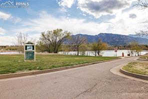 983 Moorings Drive
