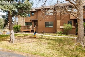 983 Moorings Drive