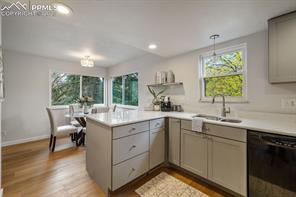 983 Moorings Drive
