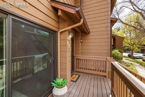 983 Moorings Drive