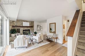 983 Moorings Drive