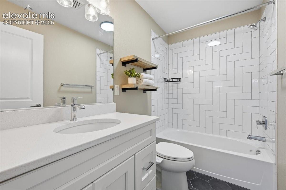 8636 Wolf Valley Drive