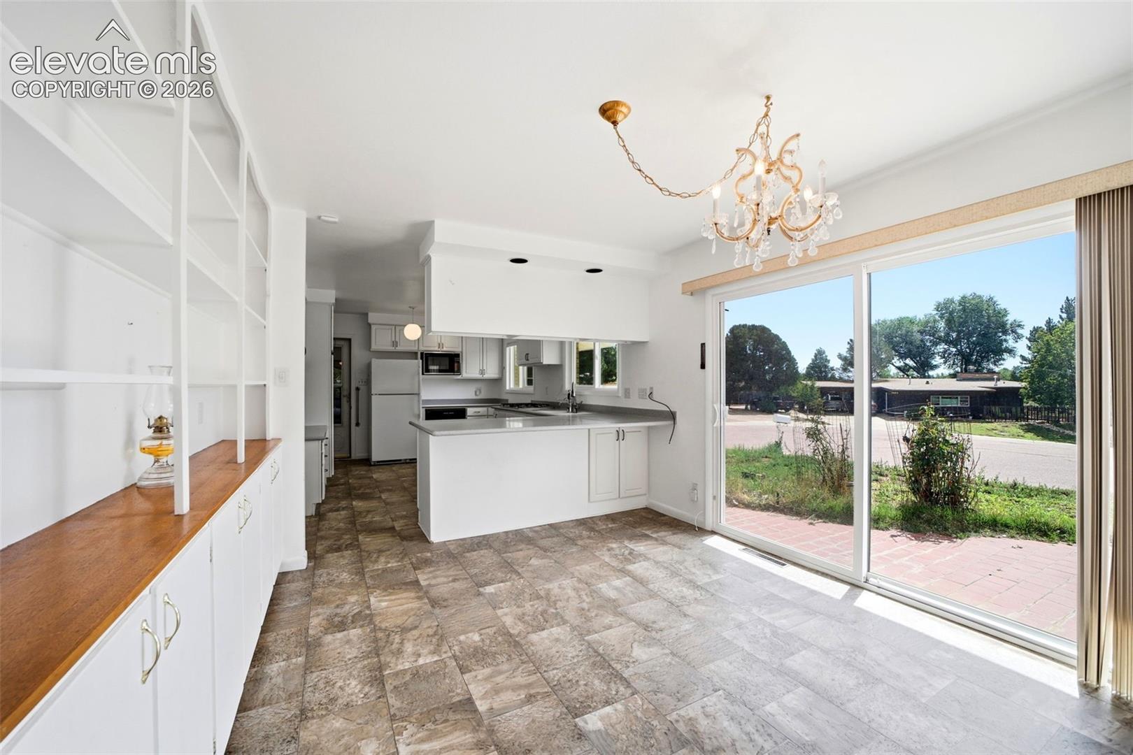 1002 Jupiter Lane