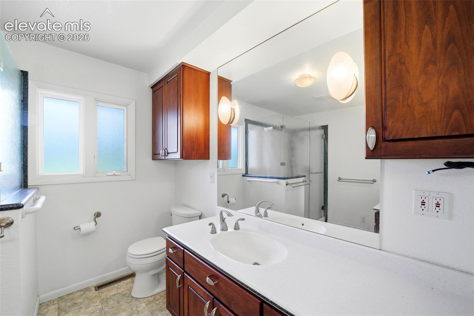 1002 Jupiter Lane