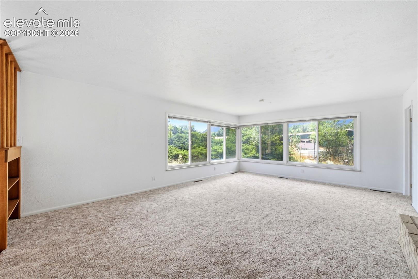 1002 Jupiter Lane