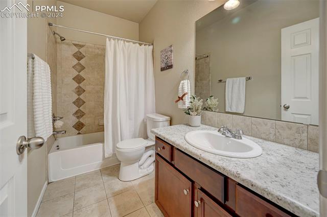 6241 Finglas Drive