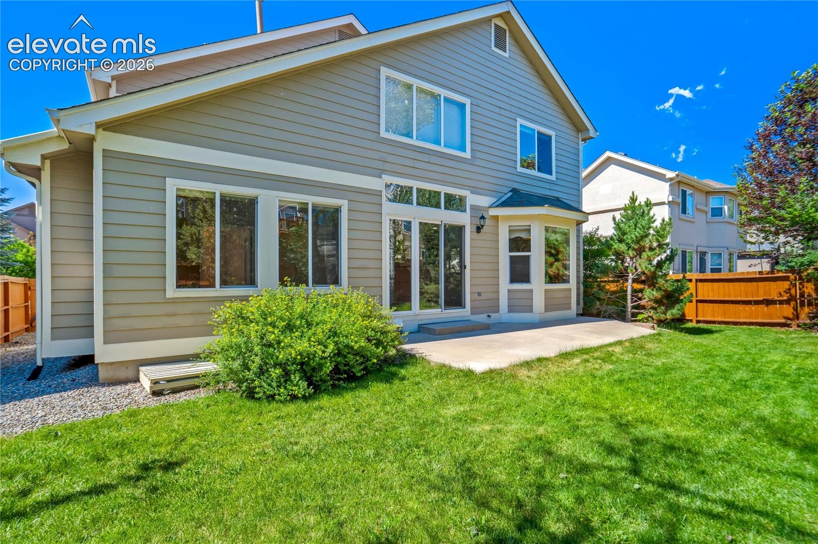564 Fox Run Circle
