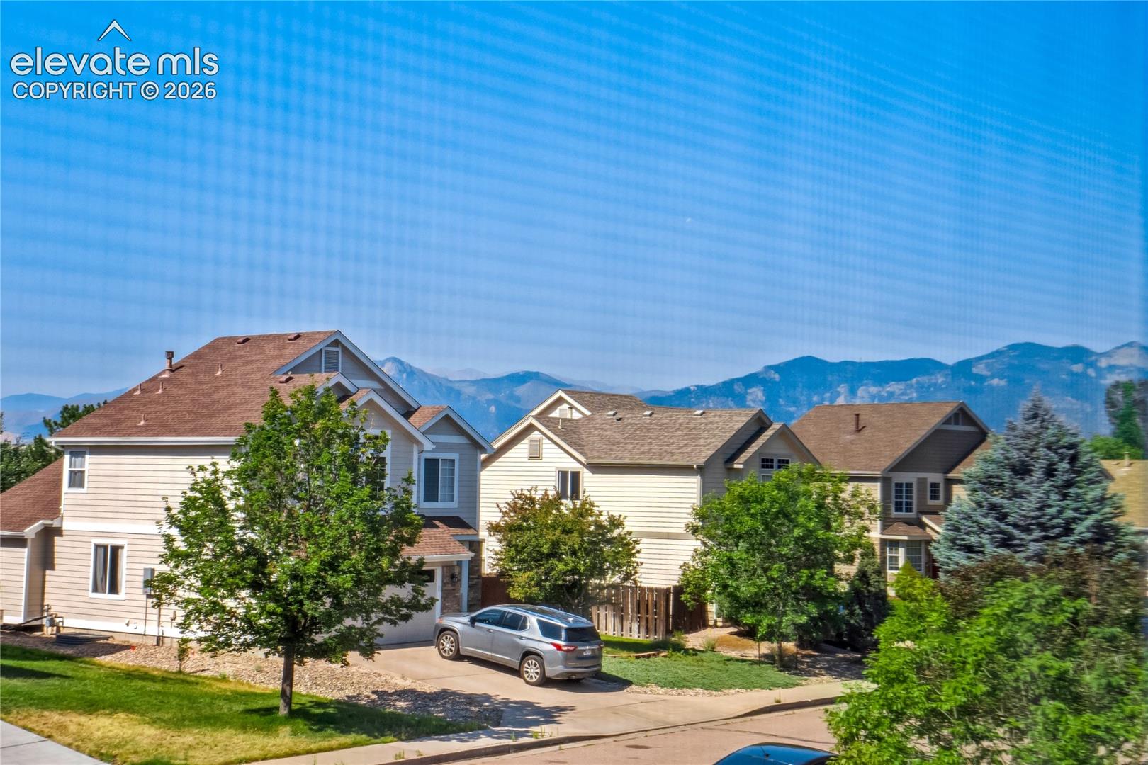 564 Fox Run Circle