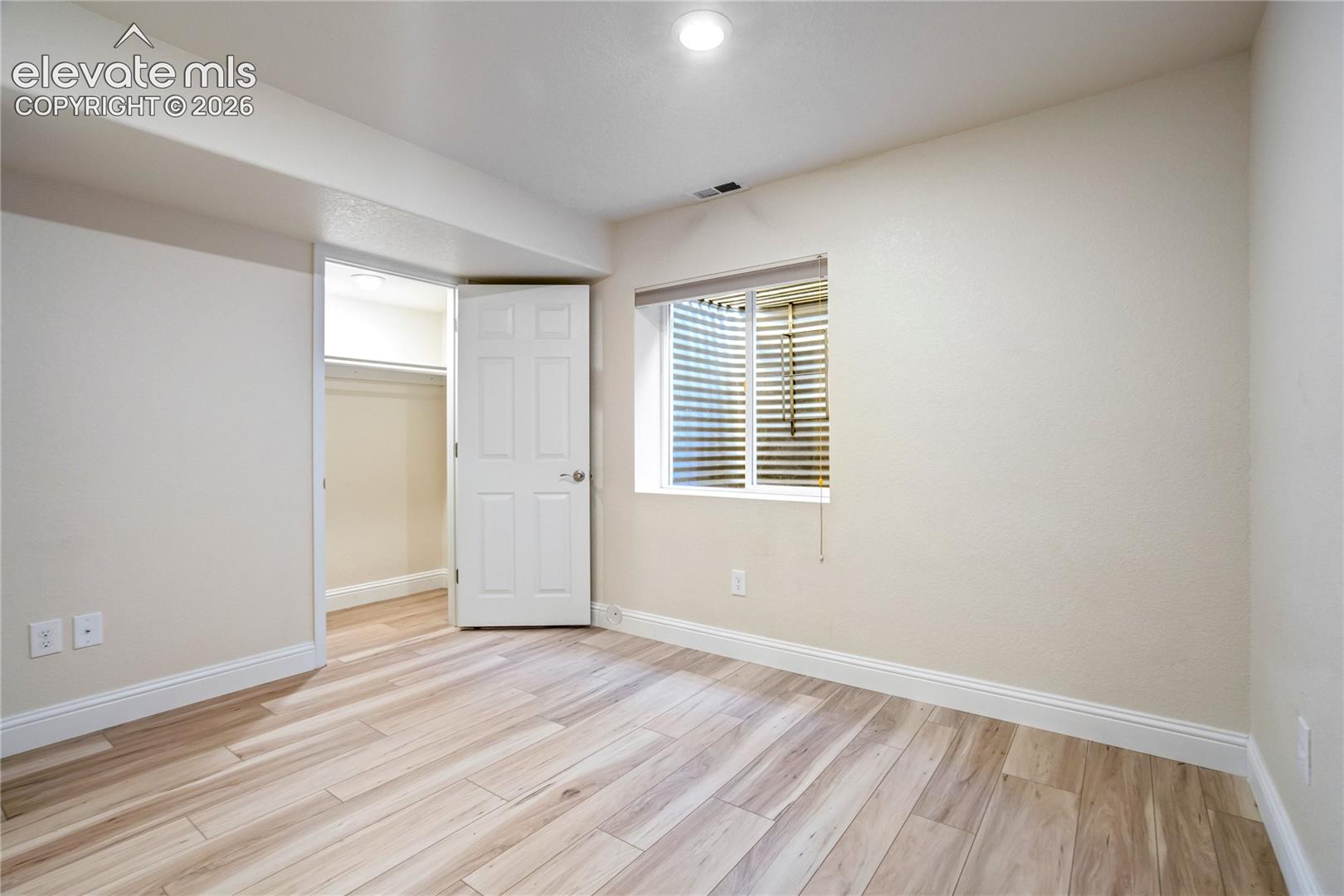 564 Fox Run Circle