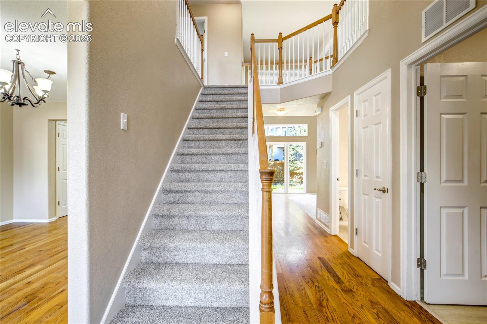 564 Fox Run Circle