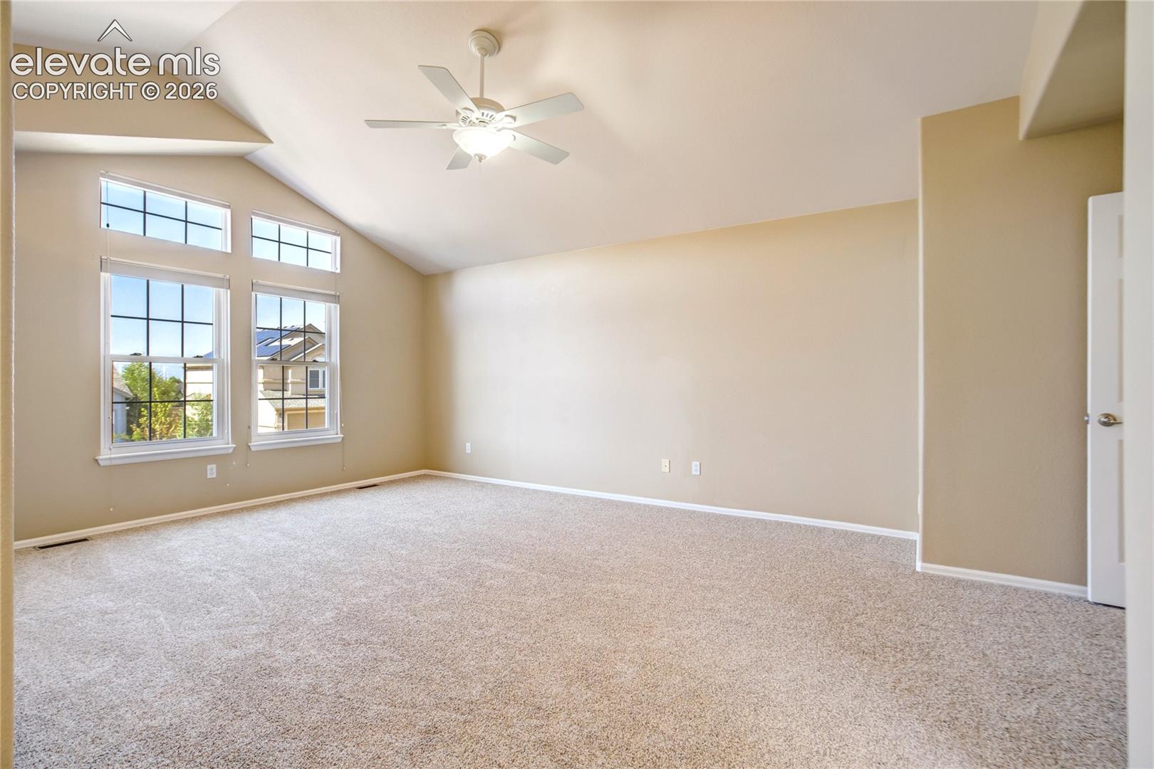564 Fox Run Circle