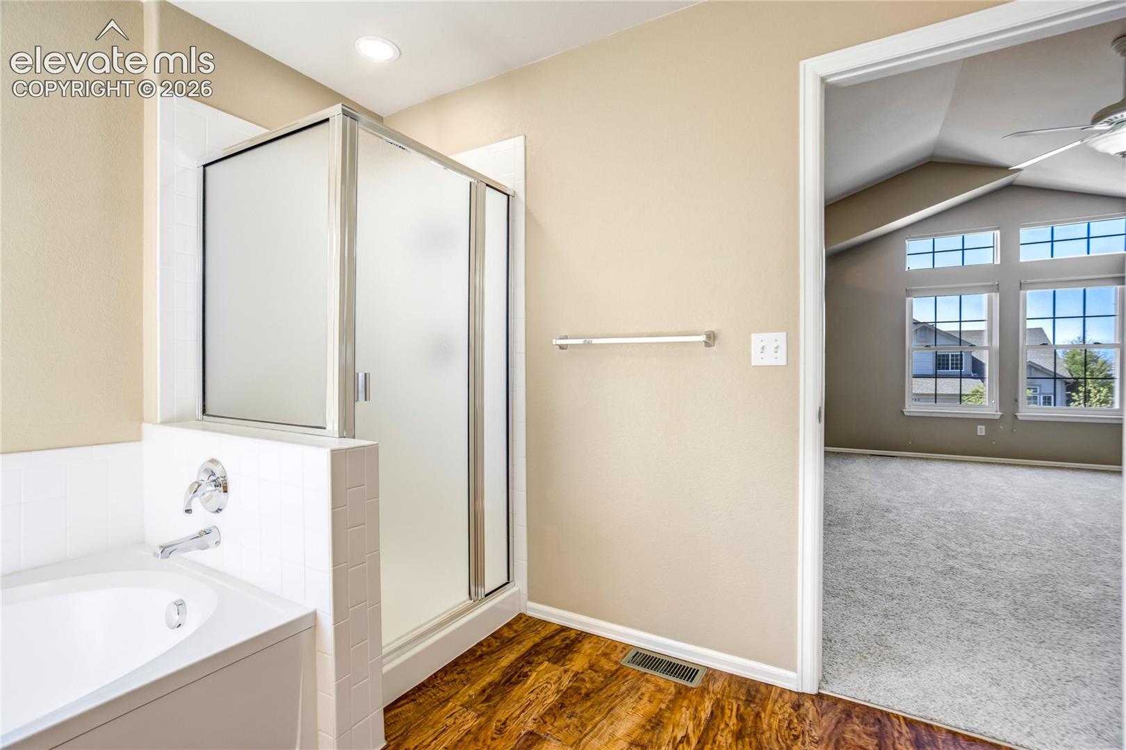 564 Fox Run Circle