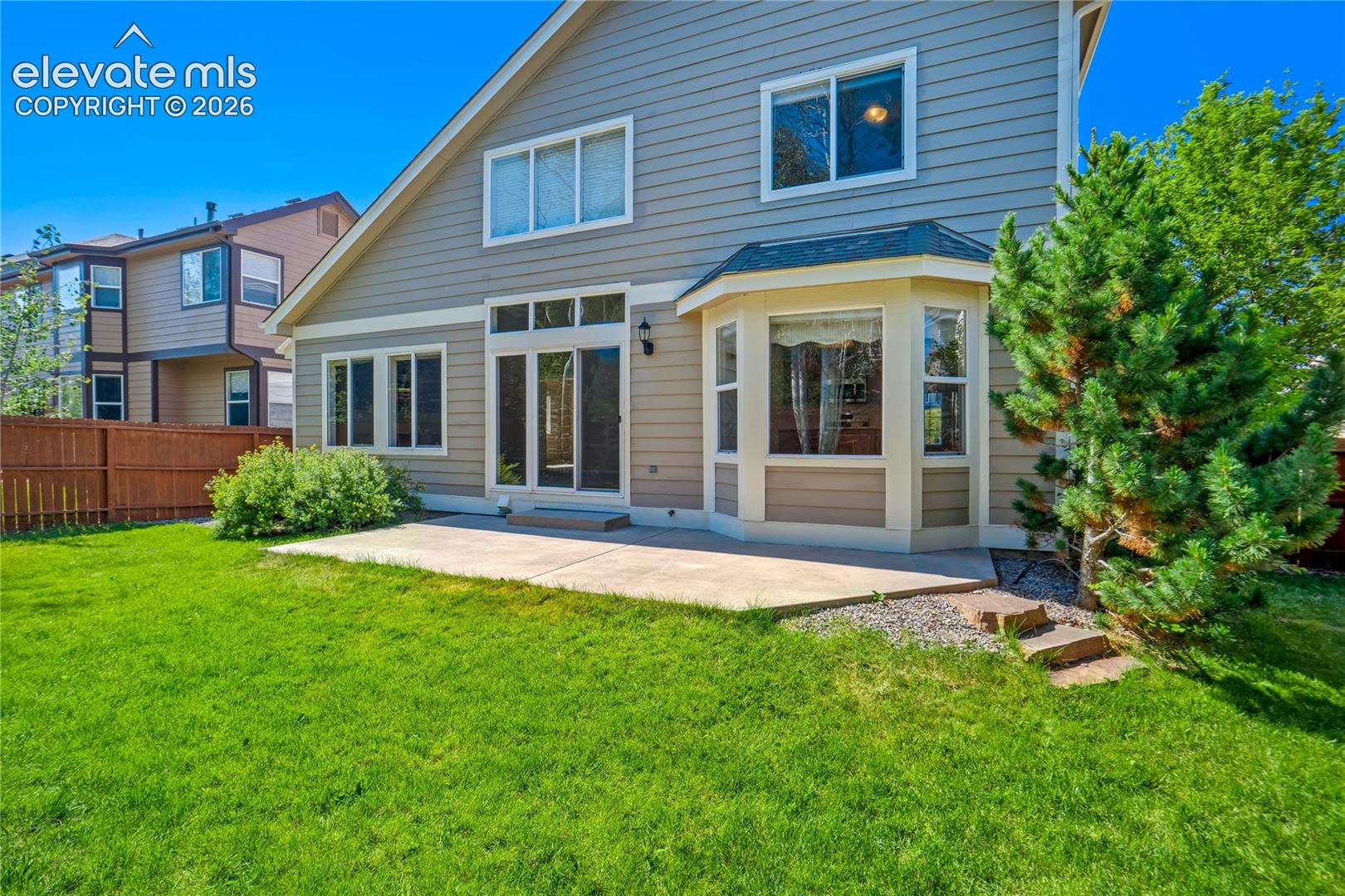 564 Fox Run Circle
