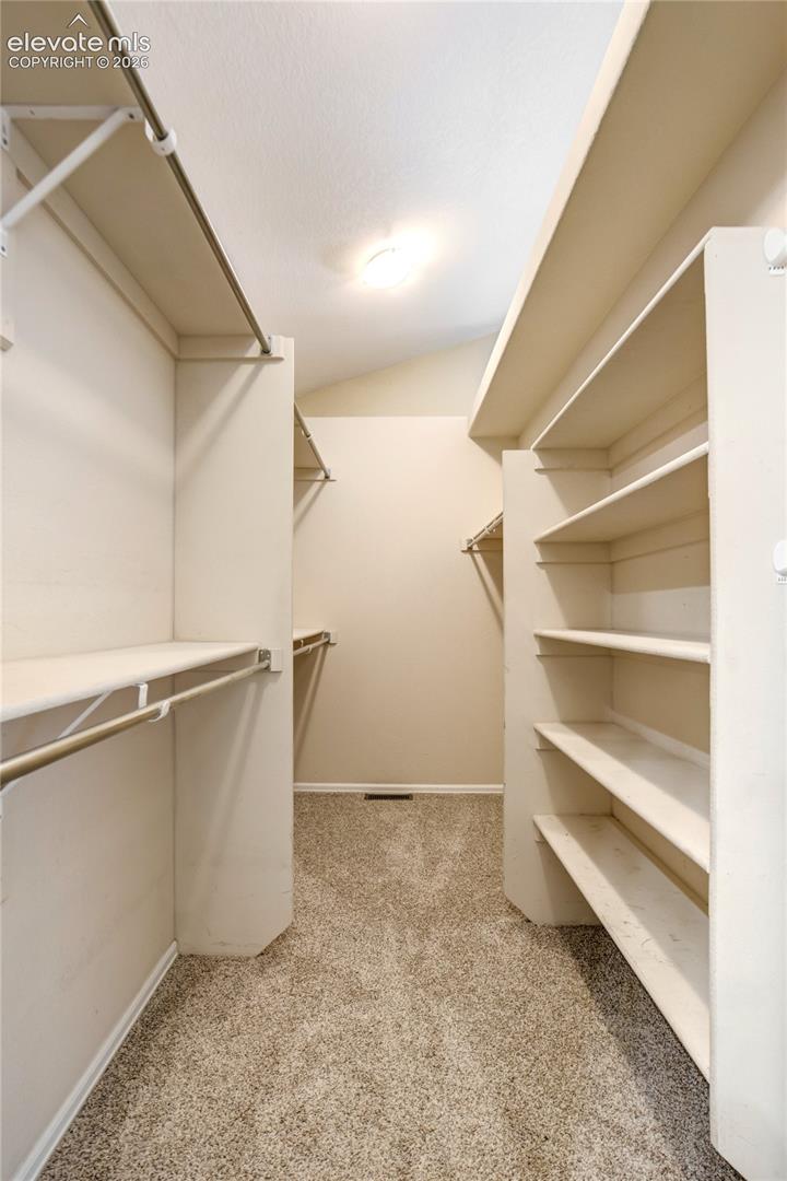564 Fox Run Circle