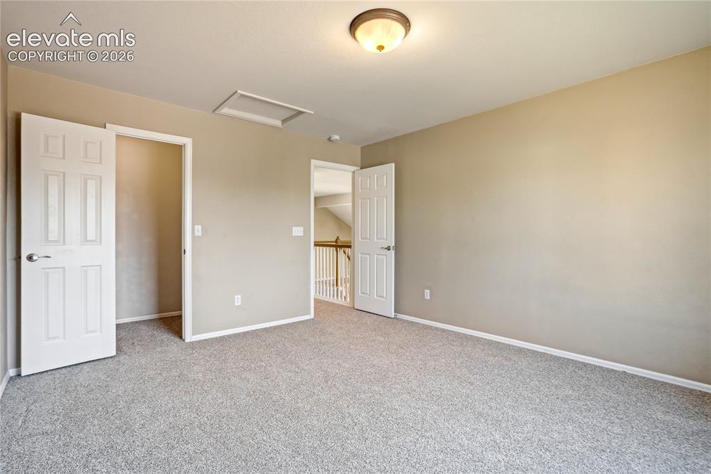 564 Fox Run Circle