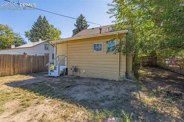 808 W 5th Street