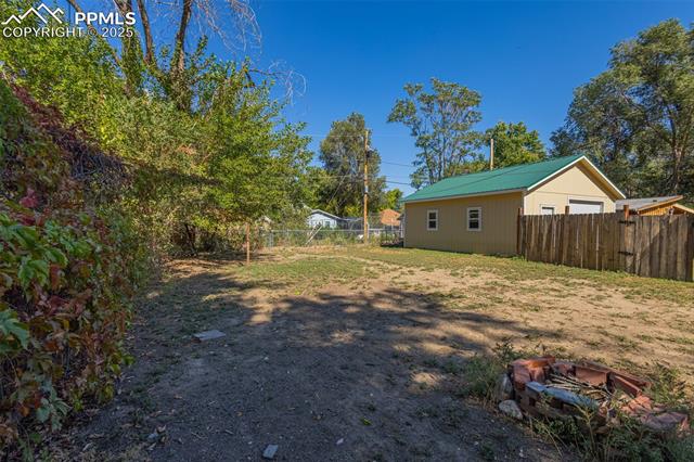 808 W 5th Street
