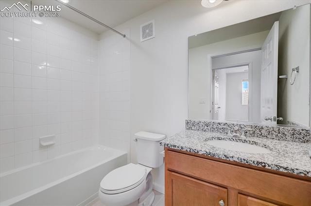 3825 Presidio Point 201