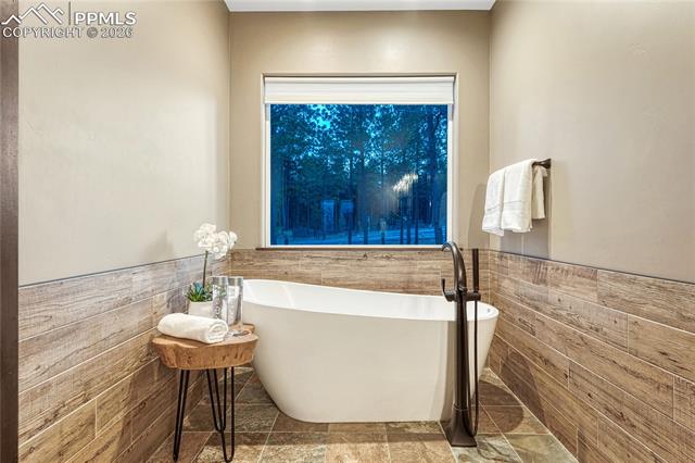 4995 Old Stagecoach Road