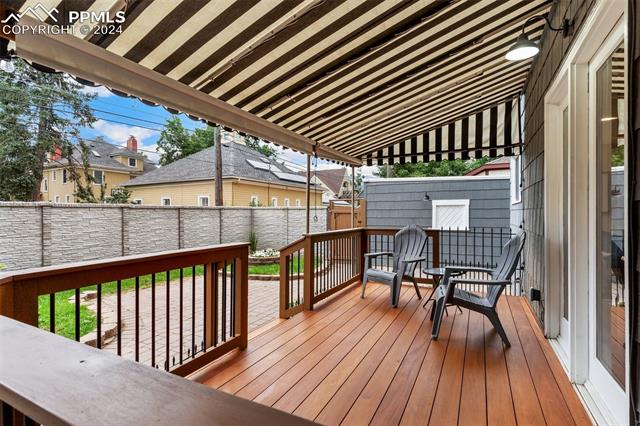 19 W Washington Street