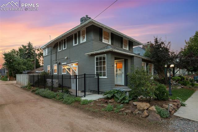 19 W Washington Street