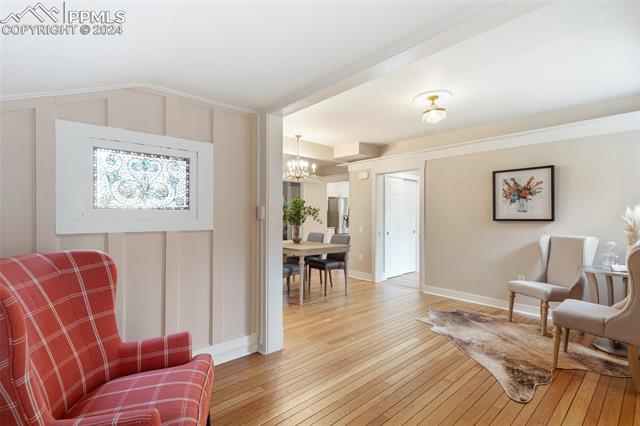 19 W Washington Street