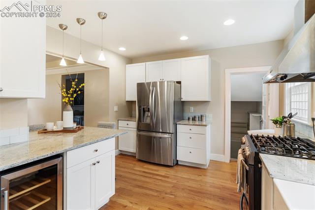 19 W Washington Street