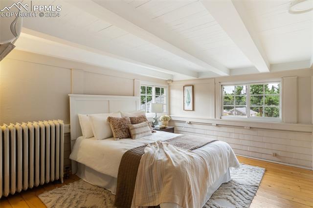 19 W Washington Street