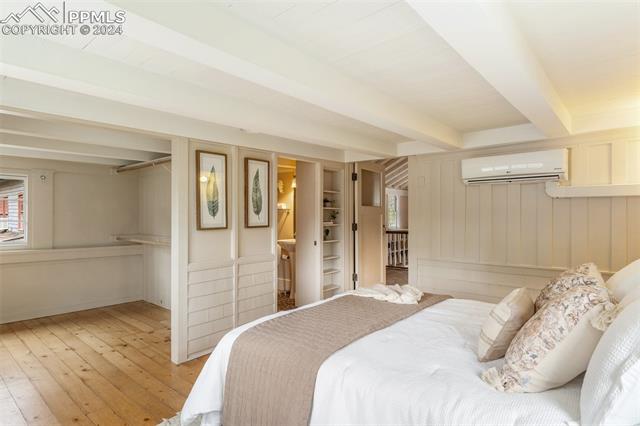 19 W Washington Street