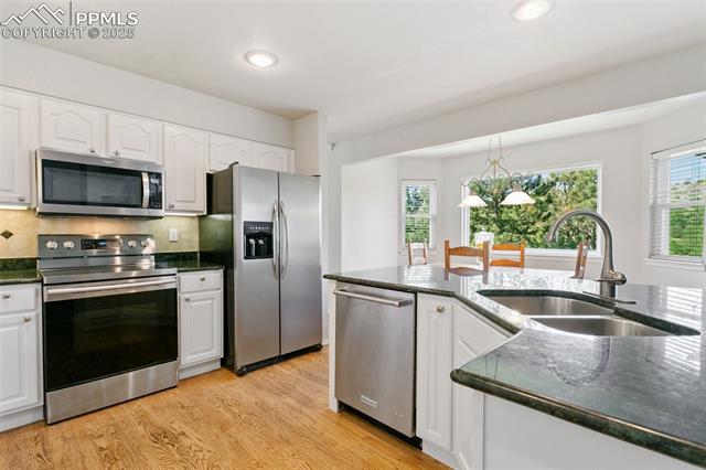 1775 Smoke Ridge Drive